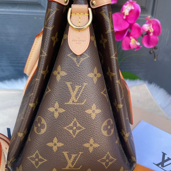 🤩LIKE NEW 🤩LOUIS VUITTON  TOTE / W Strap size MM - Picture 5 of 17